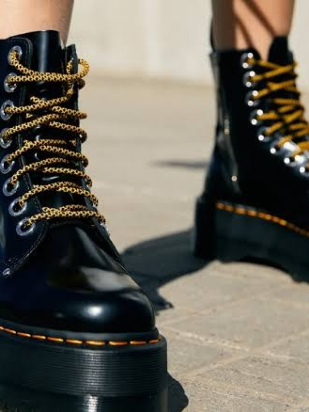 ❤️🔥RARE SOO DOPE❤️🔥Jadon Max Boot Women's Platforms!!